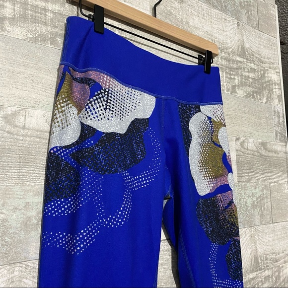 Zella blue floral LIVE IN Leggings pants medium - Picture 4 of 8